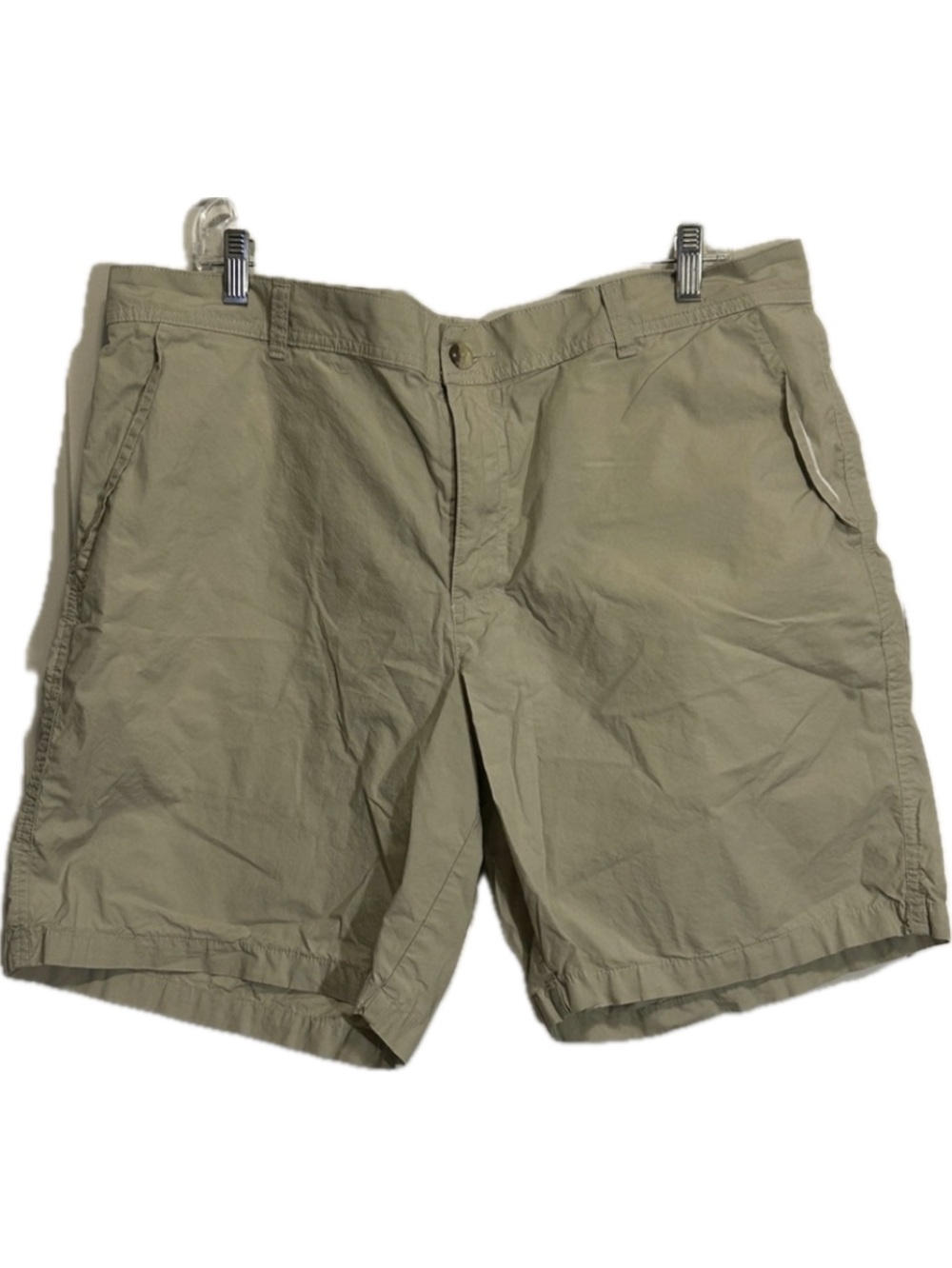 Columbia Flay Front Tan Shorts Men's 38" waist and 8” length inseam